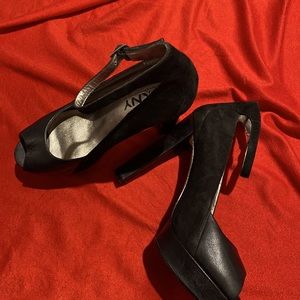 Donna Karan NYC Black pump high heel peep toe